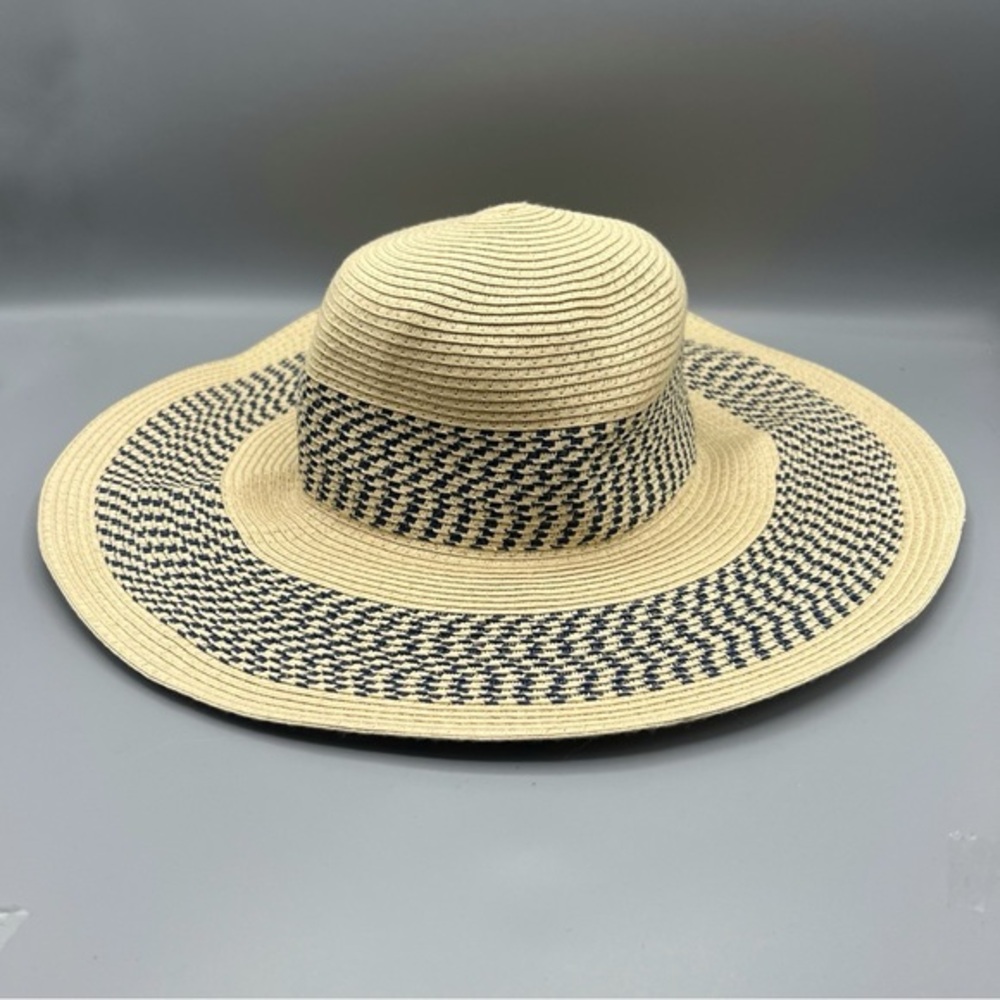 Time and Tru Stripe Woven Straw Floppy Sun Beach Hat